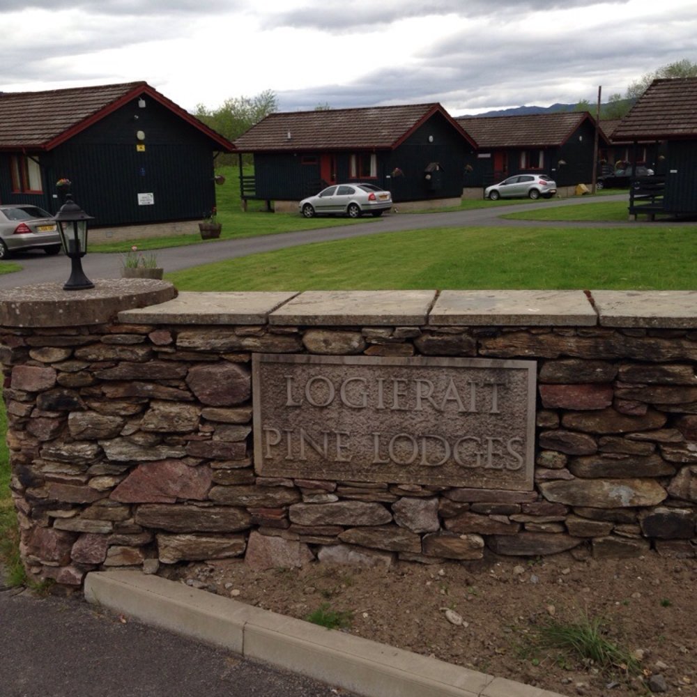 Logierait Pine Lodges - Logierait Lodges & Cottages entrance - Hotels Near Me - Pitlochry, PKN