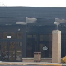 Exterior photo of Salem Clinic - Salem, Oregon Exterior photo of Salem Clinic - Salem, Oregon