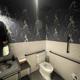 Bathroom Bathroom