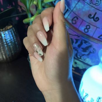Blend Salon - Acrylic ombré - Nail Salons Near Me - San Francisco, California Blend Salon - Acrylic ombré - Nail Salons Near Me - San Francisco, California