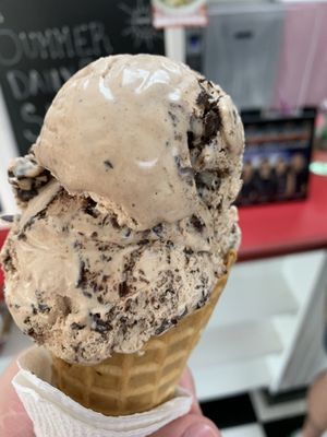 Mr B's Ice Cream Parlor by null