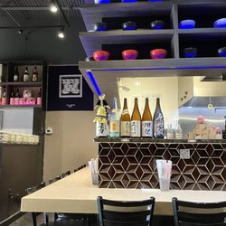 Ramen Bar Ichi - Bar area