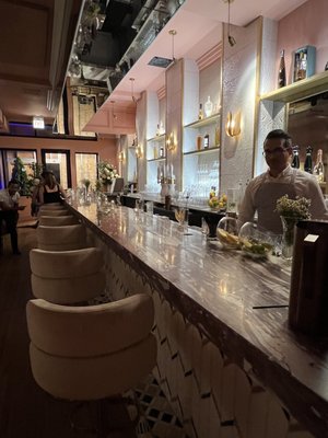 Gino & Marty's by null