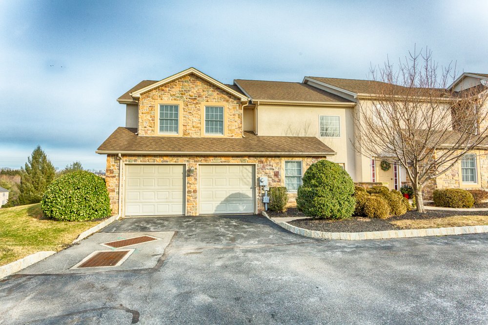 MICHELE ROY BHHS FOX & ROACH 3465 Nazareth Rd, Easton, Pennsylvania