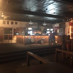 The Zoo - The main bar area.
