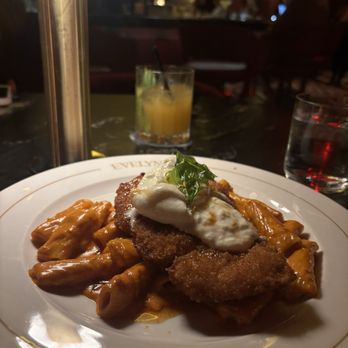 EVELYN - Lounges Near Me - Dallas, Texas