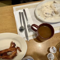 Grandma Sally's - Biscuits & gravy with bacon