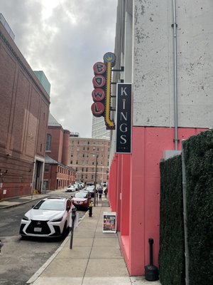 Kings Dining & Entertainment by null