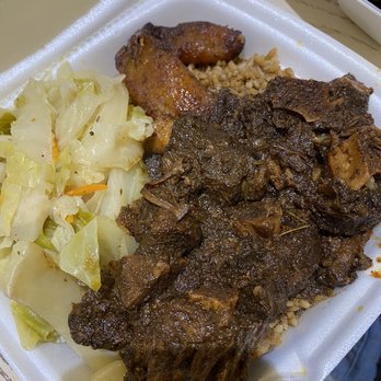 Tastee Spoon - Oxtails w/ 2 sides - Caribbean Near Me - Dunwoody, Georgia Tastee Spoon - Oxtails w/ 2 sides - Caribbean Near Me - Dunwoody, Georgia