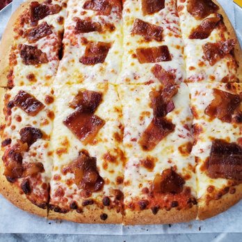 Bourbon's Kitchen & Cocktails - Candied bacon pizza - Cocktail Bars Near Me - Framingham, Massachusetts Bourbon's Kitchen & Cocktails - Candied bacon pizza - Cocktail Bars Near Me - Framingham, Massachusetts