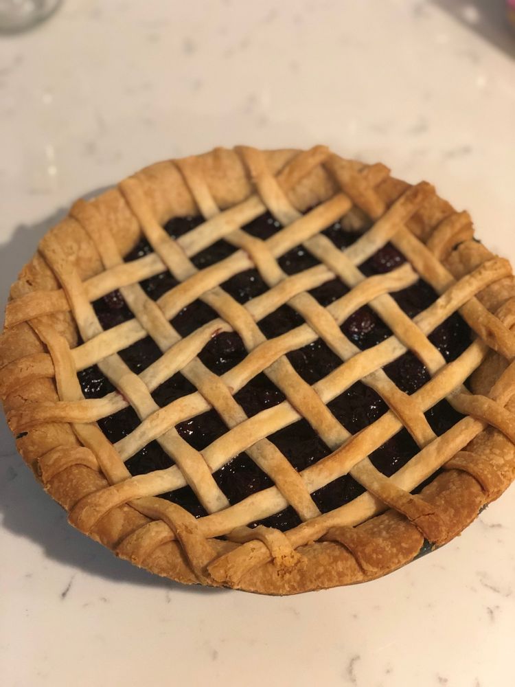 Goth & Glitter Pastries Logo