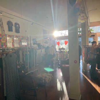 Indigo Vintage - Used, Vintage & Consignment Near Me - San Francisco, California