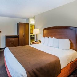 user provided AmericInn by Wyndham Grand Forks photo