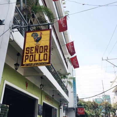 Señor Pollo by null