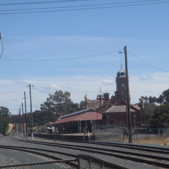 Maryborough Train Station - Station - Train Stations Near Me - Maryborough, VIC
