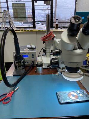 Cracked screen? We can fix it! - Cracked screen? we can fix it!!