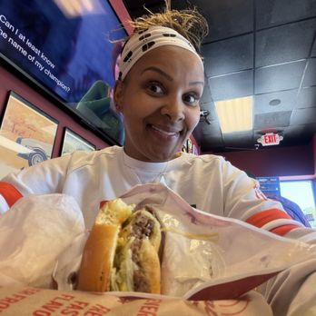 Jon’s Joint - Happily enjoying my meal - Burgers Near Me - Arlington, Virginia
