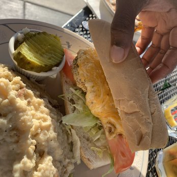 Annabel Lee Tavern - Annapolis sandwich - Pubs Near Me - Baltimore, Maryland