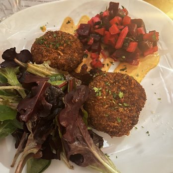 Mua - Crabcakes - Bars Near Me - Oakland, California Mua - Crabcakes - Bars Near Me - Oakland, California