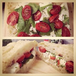 Caprese en panino o ensalada