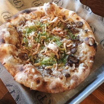 Pryes Brewing - Mushroom pizza with vegan cheese - Breweries Near Me - Minneapolis, Minnesota Pryes Brewing - Mushroom pizza with vegan cheese - Breweries Near Me - Minneapolis, Minnesota