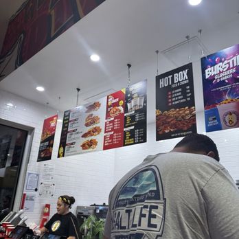 Dave's Hot Chicken - Chicken Shop Near Me - West Palm Beach, Florida