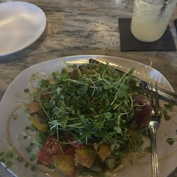 Parlor Bar & Kitchen - seasonal peach burrata salad - Bars Near Me - Newport, Rhode Island