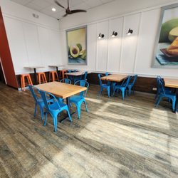 Tropical Smoothie Cafe