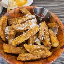 TADA Korean Fried Chicken - Fries w parm