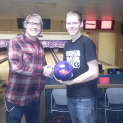 Schwoegler's Sugar River Lanes - Congratulations to Scott and his 300 game!