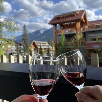Banff Aspen Lodge - Room balcony - Hotels Near Me - Banff, Alberta