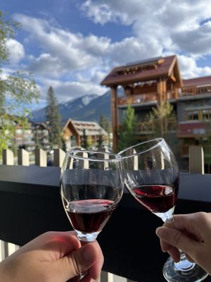 Banff Aspen Lodge by null