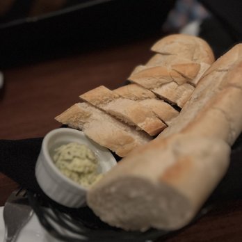 21 Steps Kitchen & Bar - Bread basket - Steakhouses Near Me - Whistler, British Columbia 21 Steps Kitchen & Bar - Bread basket - Steakhouses Near Me - Whistler, British Columbia