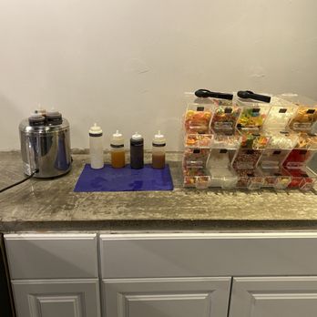Elements - Sauces and toppings for frozen yogurt - Ice Cream & Frozen Yogurt Near Me - Puyallup, Washington