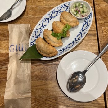 Glur - Vegan Curry Puff - Thai Near Me - New York, New York