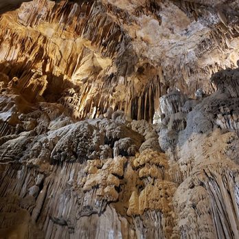Lake Shasta Caverns - Landmarks & Historical Buildings Near Me - Lakehead, California