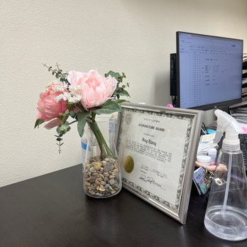 Natural Acupuncture & Cupping Center - Checking in - Traditional Chinese Medicine Near Me - Arcadia, California Natural Acupuncture & Cupping Center - Checking in - Traditional Chinese Medicine Near Me - Arcadia, California