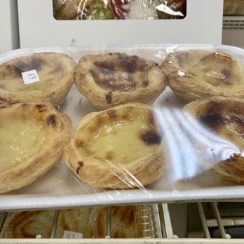 Wayside Market - Pastella de yummy - Grocery Near Me - Waterbury, Connecticut