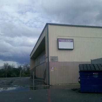 Winston Churchill Middle School - Middle Schools & High Schools Near Me - Carmichael, California Winston Churchill Middle School - Middle Schools & High Schools Near Me - Carmichael, California