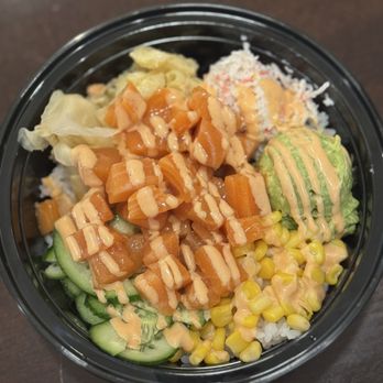 Mr. Poké - Regular poke bowl with white rice, 3 scoops salmon, crabmeat, mac salad, avocado, corn, ginger, cucumber - Poke Near Me - Diamond Bar, California Mr. Poké - Regular poke bowl with white rice, 3 scoops salmon, crabmeat, mac salad, avocado, corn, ginger, cucumber - Poke Near Me - Diamond Bar, California