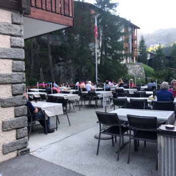 Restaurant Alpenrose - Outside patio - Fondue Near Me - Zermatt, VS Restaurant Alpenrose - Outside patio - Fondue Near Me - Zermatt, VS