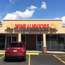 Alfieri's Wine & Liquor - Hallinan's Wine & Liquors storefront