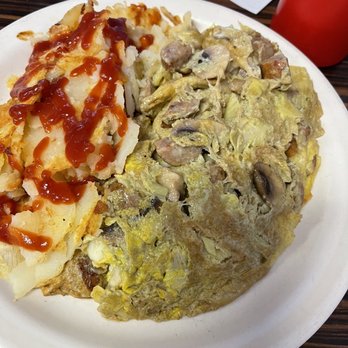 Mikey's Family Restaurant - #4 omelette Italian sausage, artichokes, mushrooms & provolone! And the potatoes are fresh sliced potatoes with onions! - Diners Near Me - Mesa, Arizona