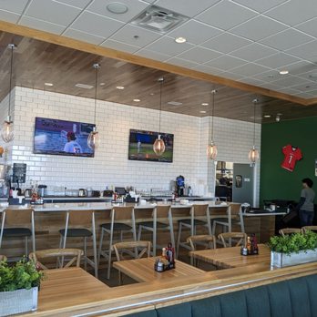Whidbey's A Daytime Eatery - Breakfast & Brunch Near Me - Enterprise, Nevada