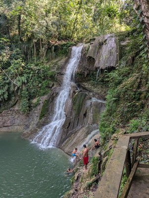 Cascada Gozalandia by null