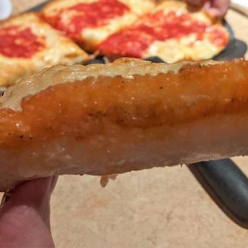 Buddy's Pizza - 09/20/22 4 Square Detroit Pizza - Wisconsin Brick Cheese, Buddy's Original Sauce - Pizza Near Me - Detroit, Michigan