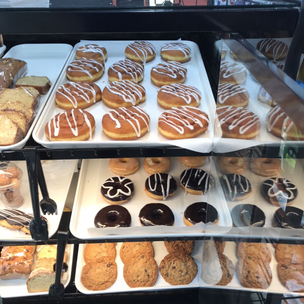 ROADSTER TRAVEL CENTER 15 Photos Gas Stations 13745 Interstate 35