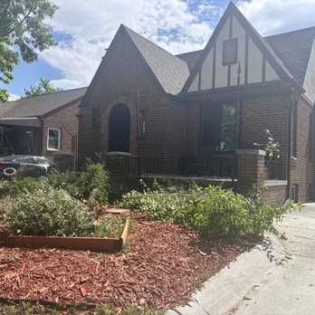 Dos Lunas Landscape and Construction - This is the messy before pictures from when we bought the house. - Landscaping Near Me - Denver, Colorado