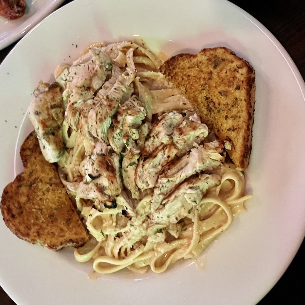 Chipotle pasta with chicken