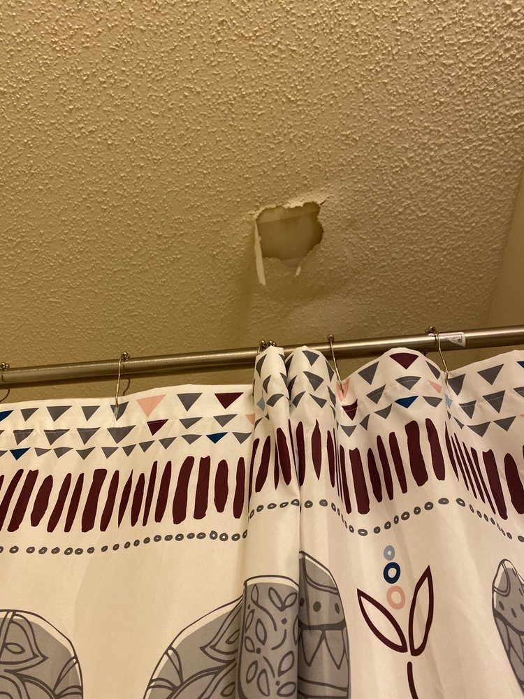 ASHLEY CASCADE APARTMENT HOMES 24 Photos Apartments 1371 Kimberly